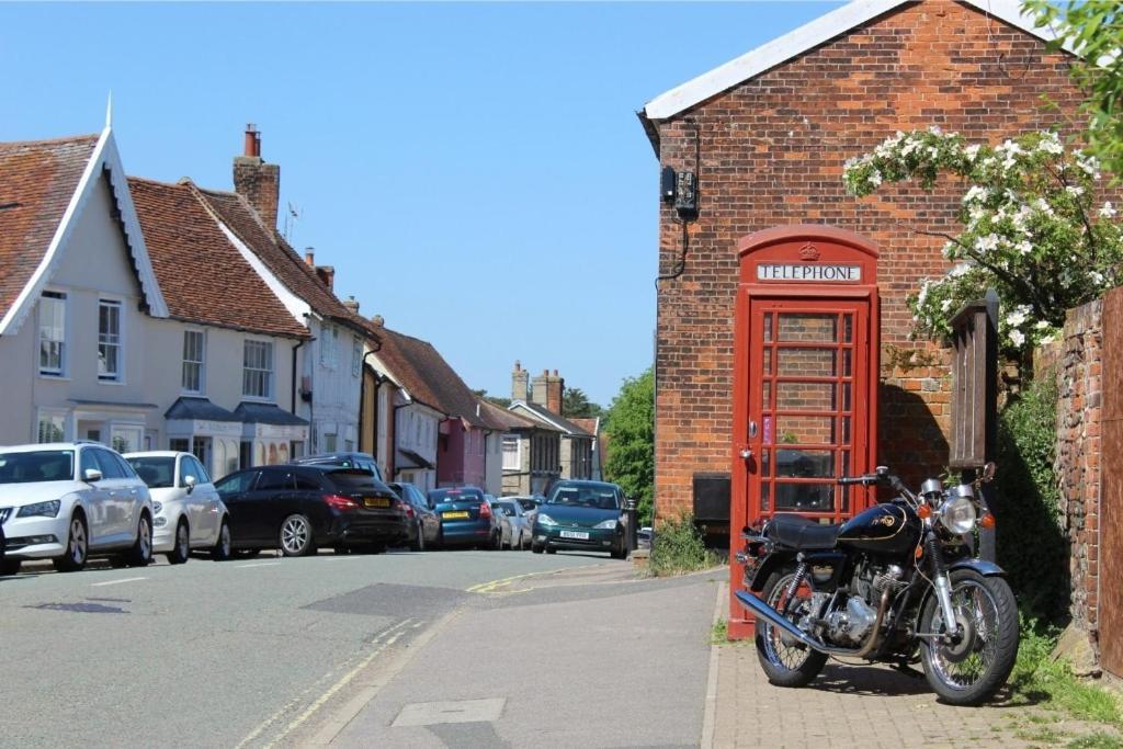 Lovely 3 Bedroom House In The Centre Of Lavenham Exterior foto
